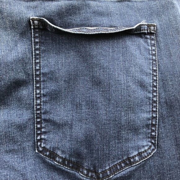 Mugsy Mens Jeans Size 40x32 Studio Blues Classic Blue Dark Wash Denim Casual - Picture 12 of 15